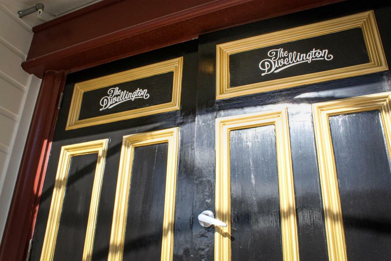 The Dwellington Hostel Kültér fotó
