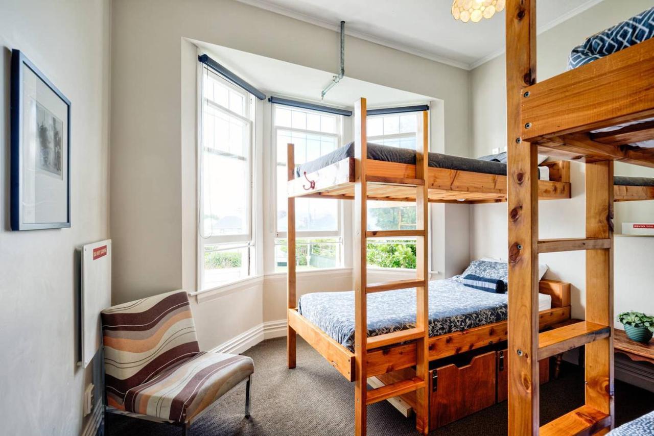 The Dwellington Hostel Kültér fotó